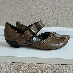 Olive Green Womens Fidji shoes